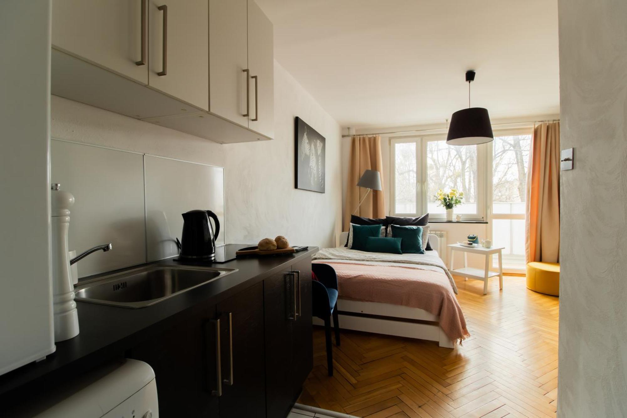 Piotrapartments - Bruna Green City Apartment Warschau Exterior foto